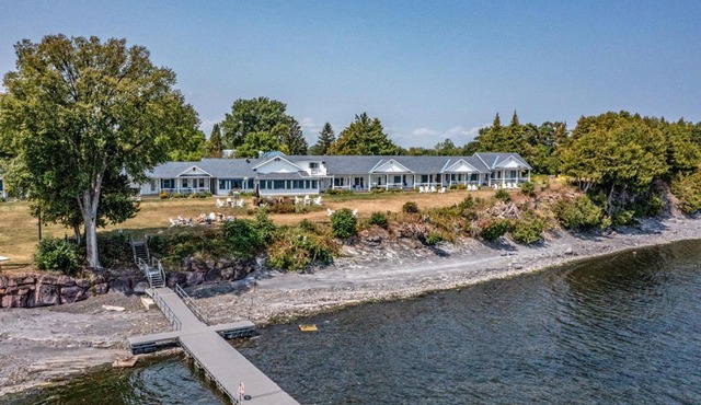 Shore Acres Inn and Restaurant