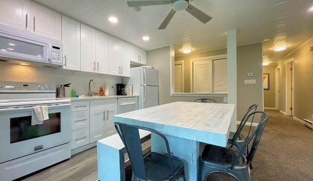 Ski home to this Bennington House condo