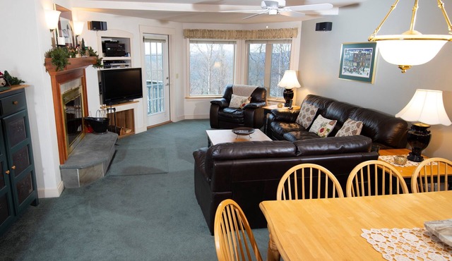 Ski-in/Ski-out Suite | Pool, Arcade, Sauna