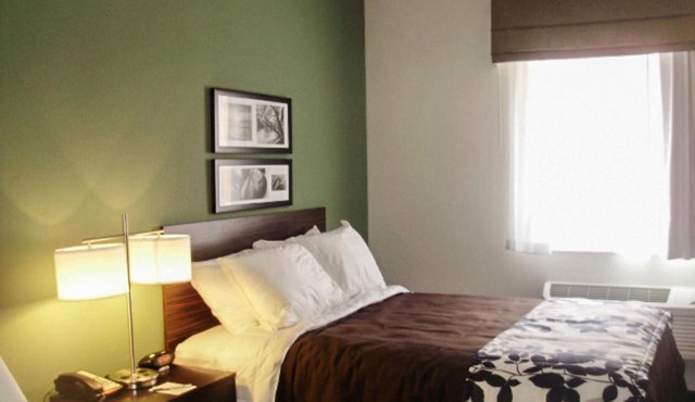 Sleep Inn & Suites Syracuse Airport