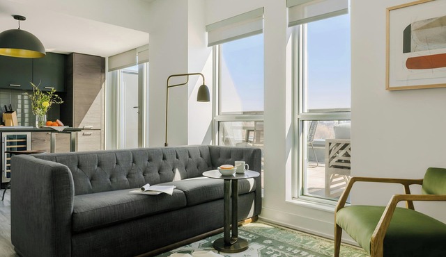 Sonder by Marriott Bonvoy Artesa Apartments West Queen West