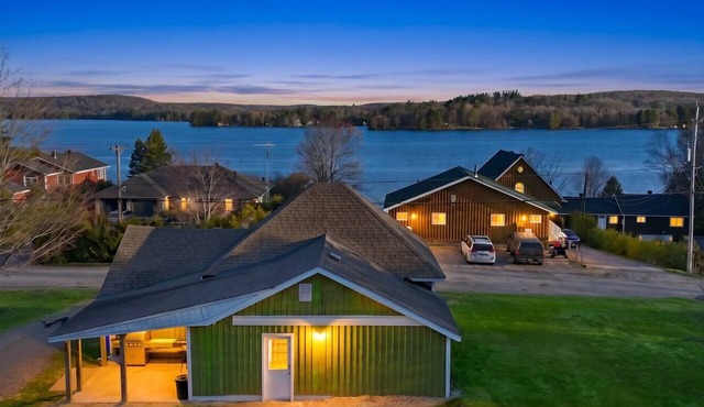 South Baptiste Lake View | Boat Launch | Game Room