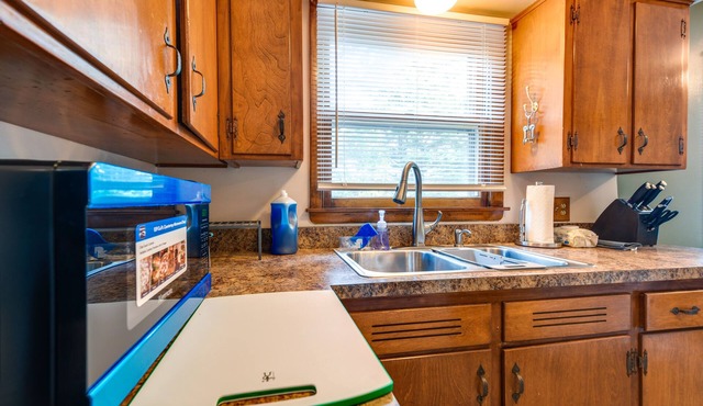 South Burlington Home w/Seasonal Pool!