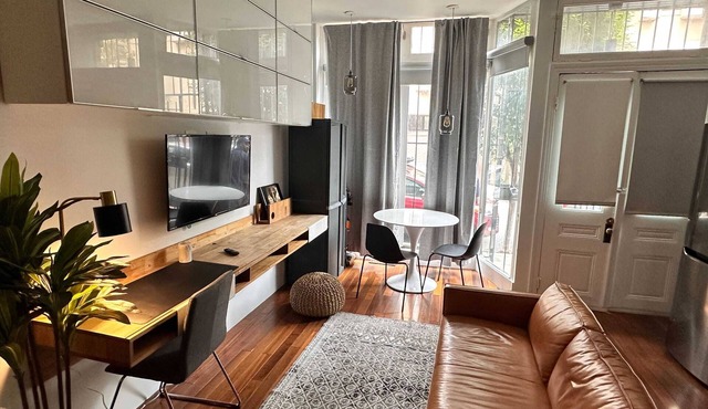 South St Flat | 20 minutes to Stadiums!
