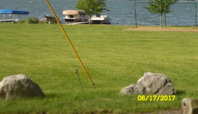 Spacious 4 Bedroom/2 bathrooms Honeoye Lakehouse