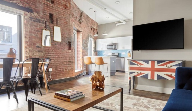 Spacious 4bed Loft | Downtown Boston | Beacon Hill
