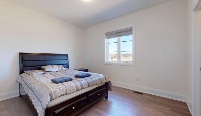Spacious Ensuite Bedroom, luxurious home kitchen outdoor terr near wonderland