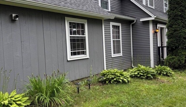 Spacious Family Getaway Near Sunapee & Dartmouth