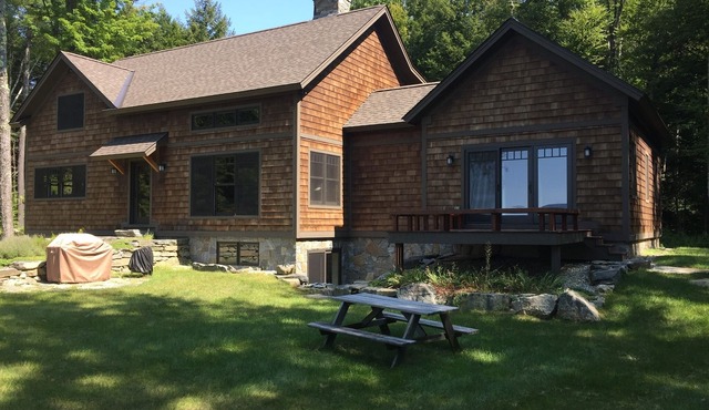 Stunning Views and Privacy Welcome Your Family to This Elegant Mountain Home