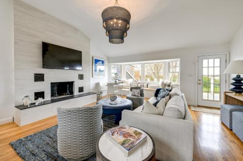 Stunning Westhampton Beach Home w/Private Pool