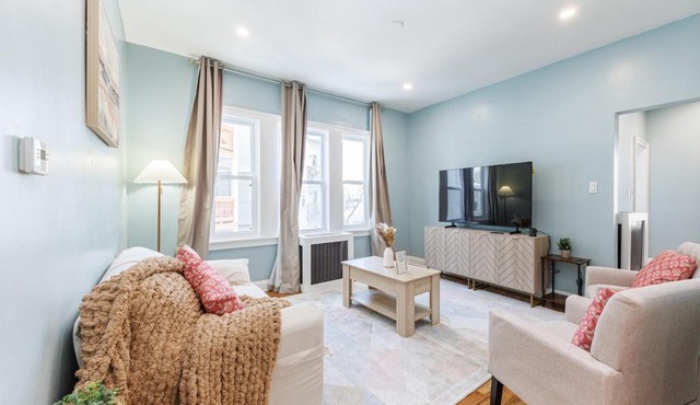 Stylish 3 Bedroom Apartment