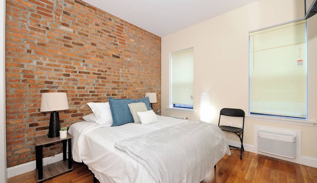 Stylish City Escape in Greenwich Village!