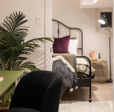Stylish, Hotel-Like, Prime Toronto Location