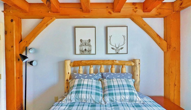 Sunday River Condo Near Ski Lifts, Breweries & Downtown Bethel