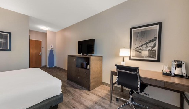 SureStay Plus Hotel by Best Western Highland Poughkeepsie