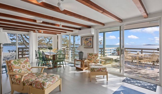 Sweetest Cottage on Pleasant Bay: Go sailing, live simply, dream extravagantly