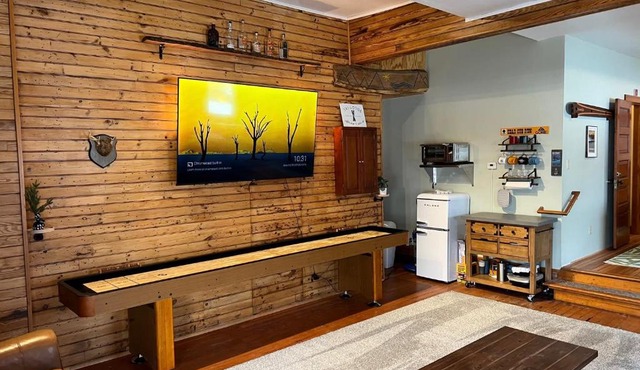 The Club House at North Creek All Season Rental