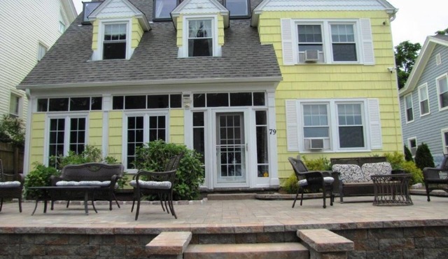 THE GRAND VICTORIAN GUEST HOUSE/BEACH FRONT PROPERTY