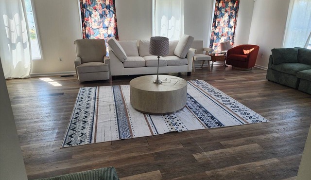 The Hideout, a spacious 5BR, 3BT home that's perfect for families friends.