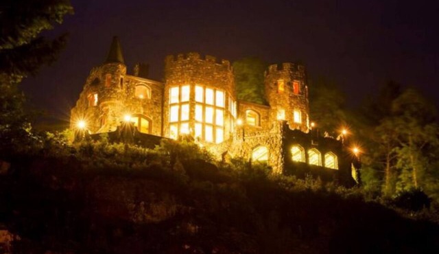'The King's Suite' in Highlands Castle