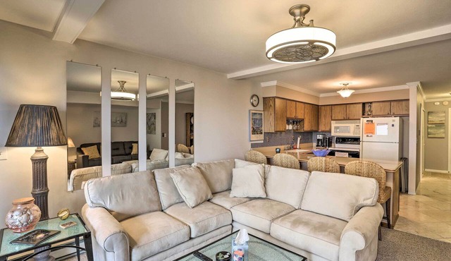 The Shores Condo w/Beach Access < 2 Mi to Dtwn!