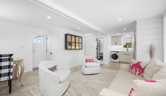Town Center-Full Reno 2026-Steps To Shops & Eateries-Walk To Lighthouse Beach
