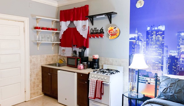 University City Cozy Gem