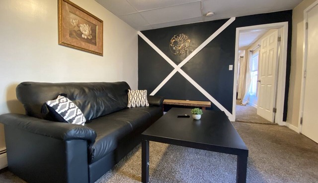 Updated 2 Bedroom with Roof deck and backyard