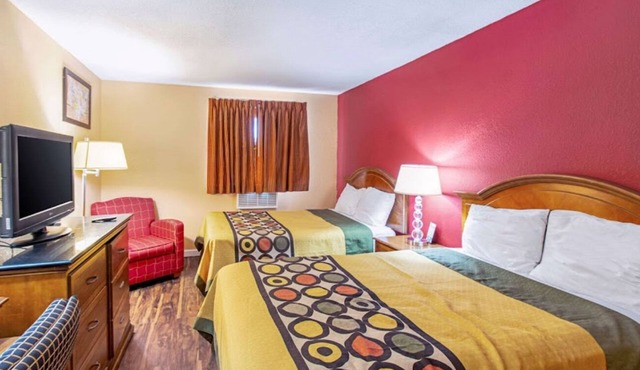 Utica Stay Inn