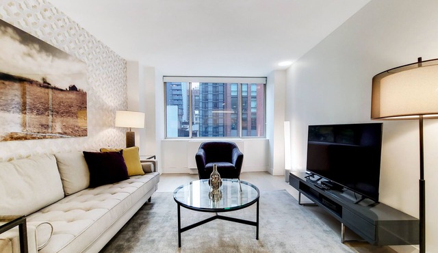 Vibrant NoMad Living | Pet Friendly