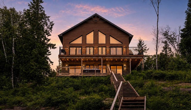 Villa Belvédère - Chalet Altitude & Spa in Saint-Alphonse-Rodriguez