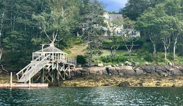 Vintage Victorian Oceanfront with Deep Water Dock and Pool