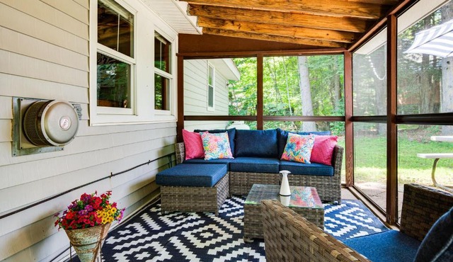 Walk to Beach! Family Lake Winnipesaukee Home