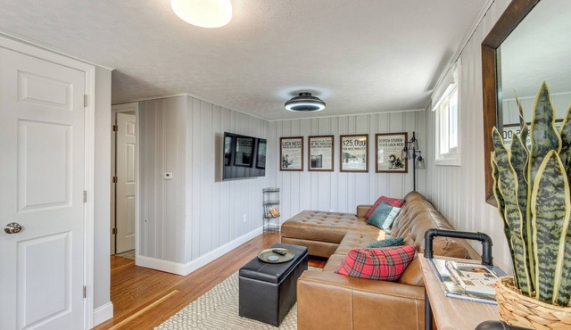 Walk to Edinboro Lake: Home w/Fire Pit!