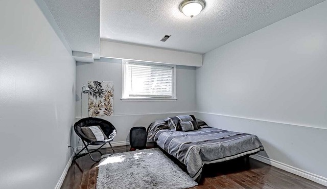 walking distance to bus routes, close to U of T, Centennial college and parks.