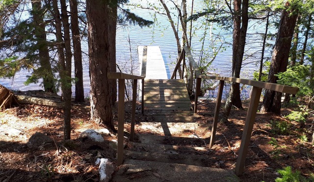 Wandas cozy duplex cabin in Barry's Bay