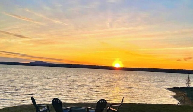 Water View home Minutes to all Acadia NP Sites!