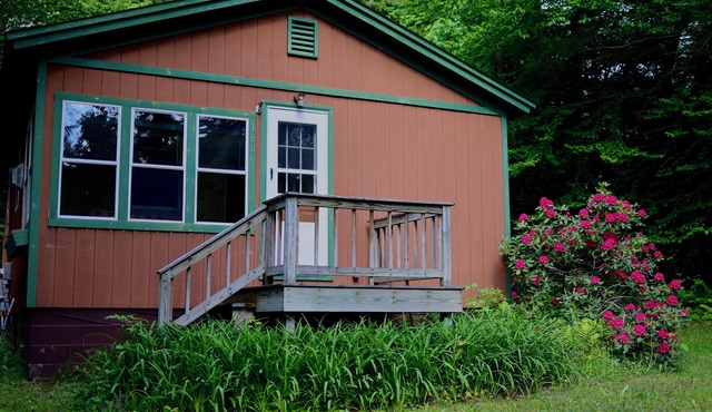 Waterfront Cabin with Dock and Canada Lake access in Adirondacks Tesla charging