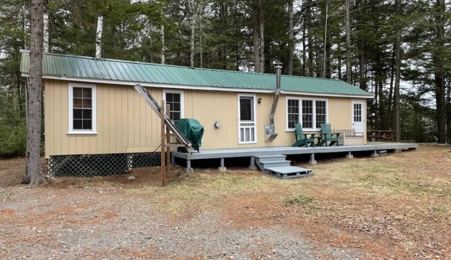 Waterfront camp with Sandy Beach