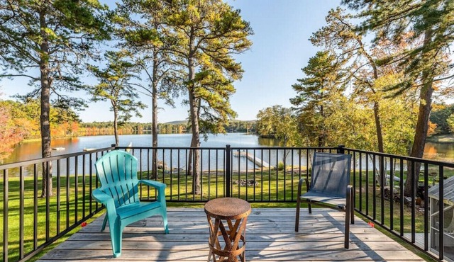 Waterfront Home | Sleeps 8 | Great Family Getaway