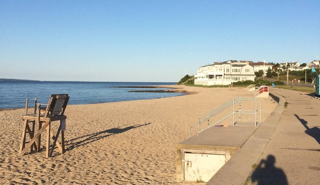 Waterfront Perfect For Family Or Active Couple(S) Enjoy The Sun And The Surf