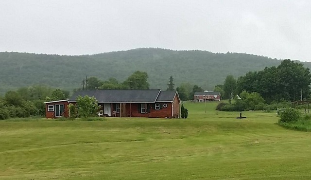 Waterfront Ranch with Dock and private recreational area on Lake George Sleep 10