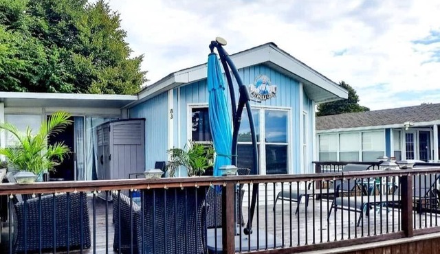 Waterviews at Sherkston. Sleeps 8, Golfcart included