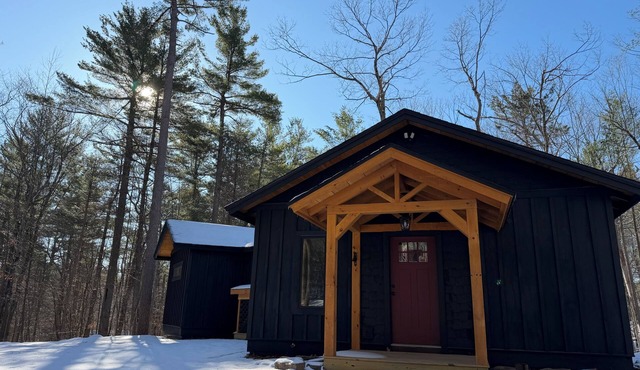 Welcome to Onyx Chalet nestled in the Adirondacks, newly added hot tub
