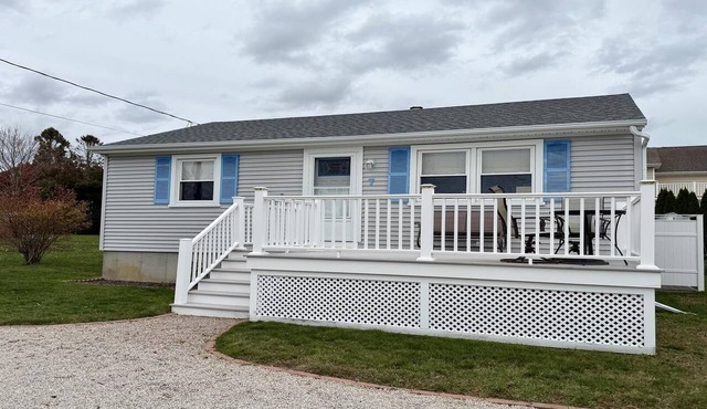 Winnapaug Pond Getaway