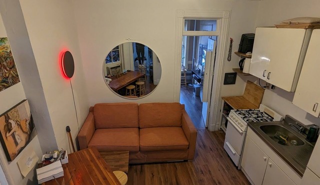 Wonderful apt in New York City, Spanish Harlem. 5 min from major subways.