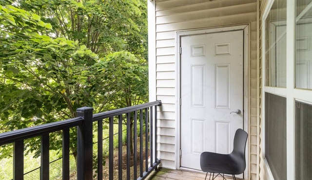 Wonderful Woburn 2BR w/In-Unit W/D, close to Restaurants, by Blueground