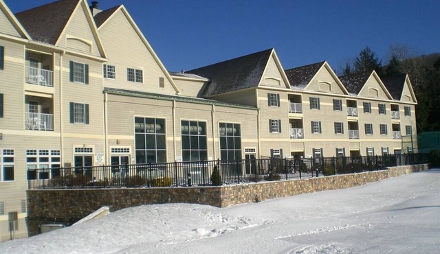 Wyndham Bentley Brook Resort@ Jiminy Peak Ski/In Ski/Out