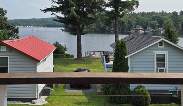 Year-round house on Lake Winnisquam, Lakes Region, Tilton, NH.