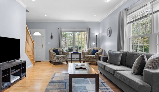 Your haven for Acadia! 3 BR, 2 ½ bath townhome. Short drive to park and town.